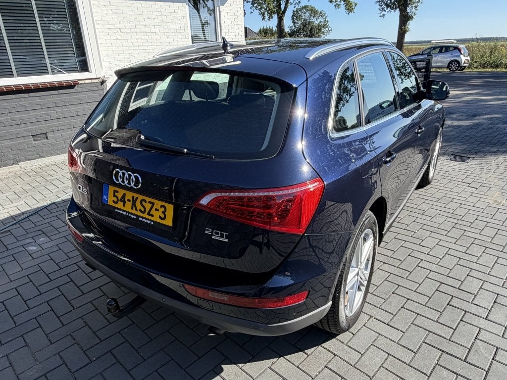 Audi Q5 2.0 TFSI q. Pro Line LEER| CLIMA| CRUISE| NAVI| TREK, Auto's, Euro 5, Gebruikt, 4 cilinders, Blauw