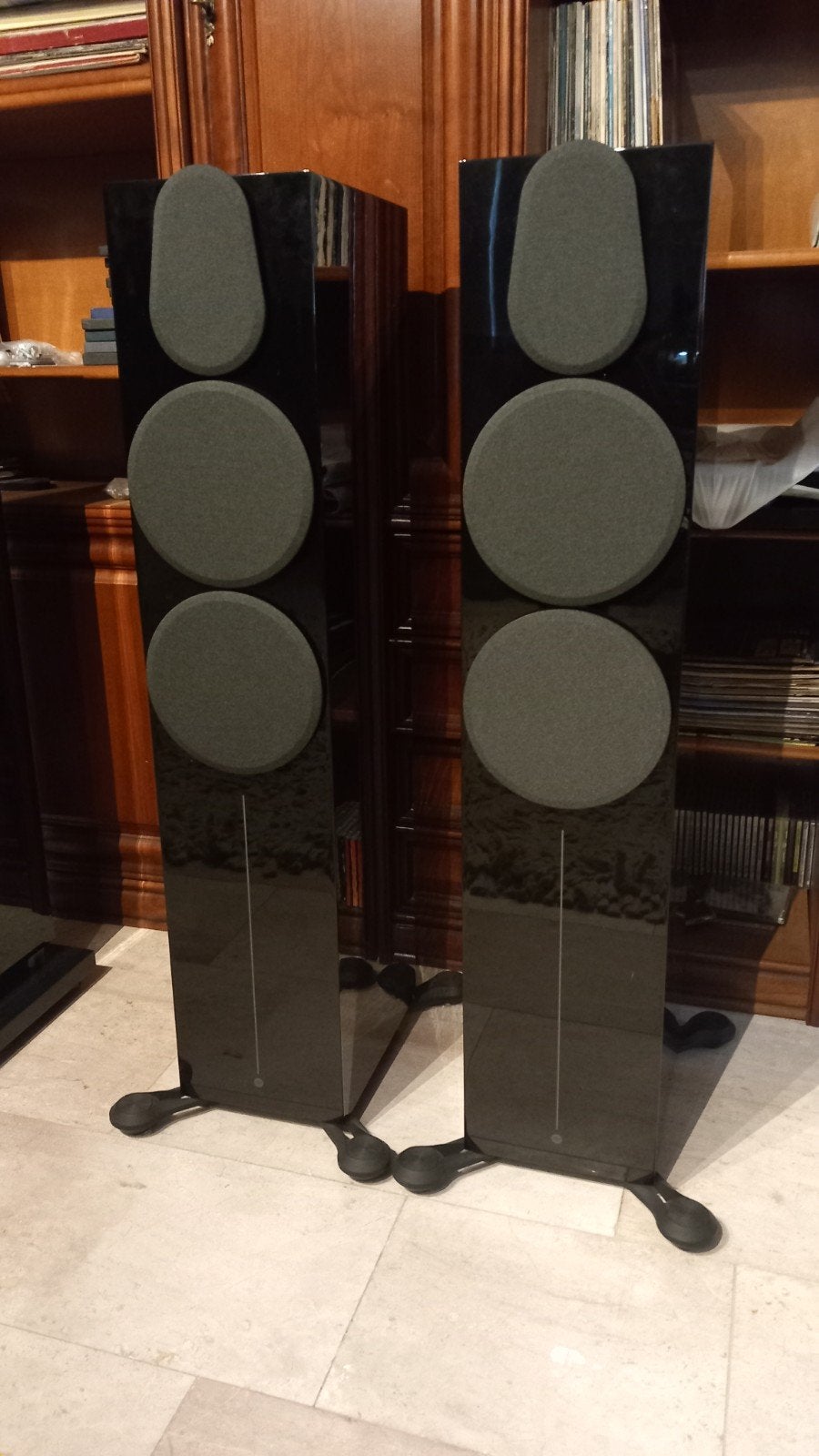 Monitor Audio GOLD 500 6G, nieuwstaat, 12 maanden garantie, Vloerstaande luidspreker, Singel 17F, 1261 XP Blaricum, Zo goed als nieuw