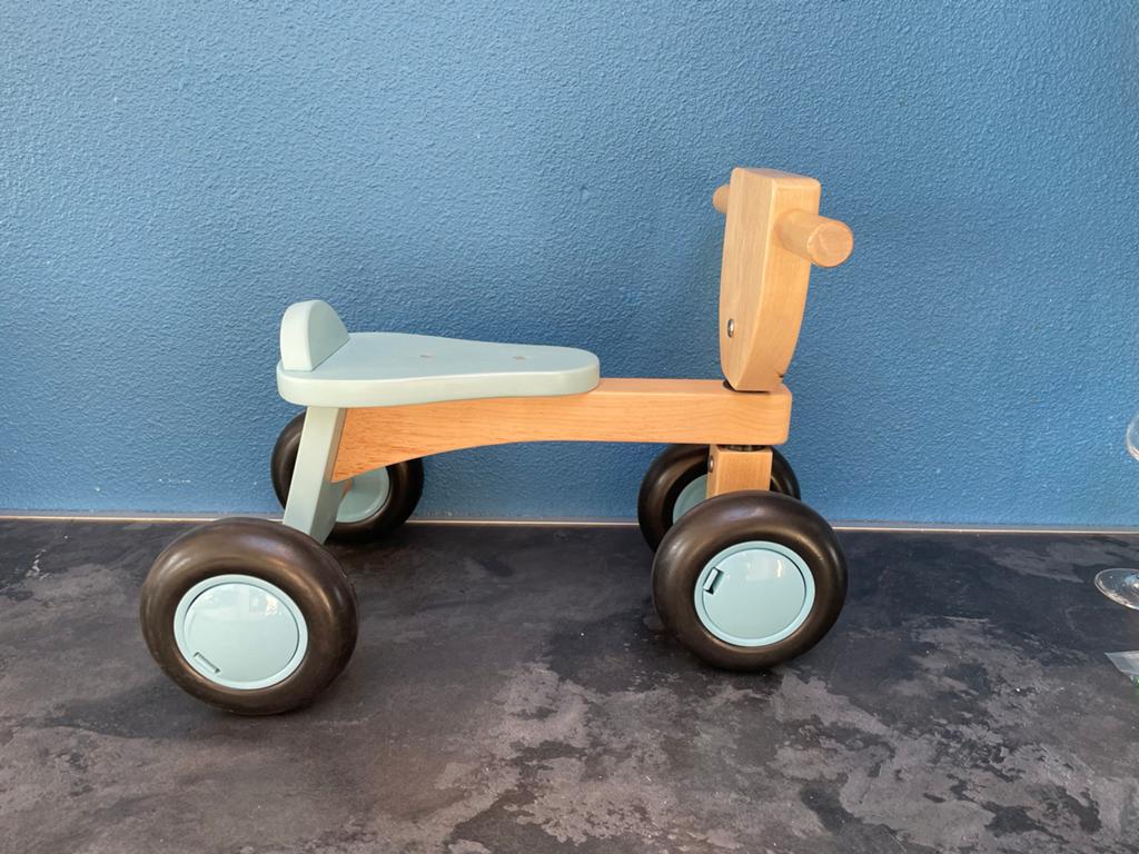 Bandits and Angels Houten Loopfietsje - Zo goed als nieuw, Kinderen en Baby's, Speelgoed | Houten speelgoed, Ophalen, Zo goed als nieuw