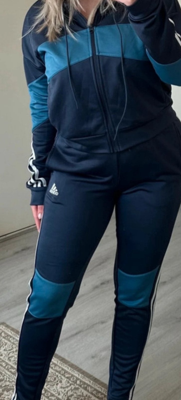 Adidas donkerblauwe trainingspak met vest en zakken, Ophalen of Verzenden, Zo goed als nieuw, Maat 36 (S), Blauw