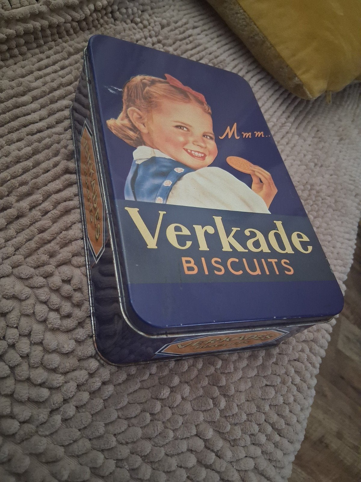 Vintage Verkade koekblik met meisje, Verzamelen, Blikken, Ophalen of Verzenden, Gebruikt, Koek(jes), Verkade