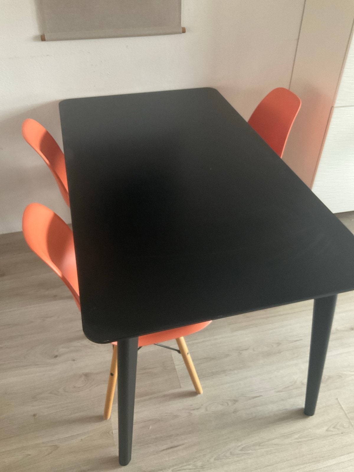 Mooie zwarte eettafel - IKEA LISABO - weinig gebruikt, Ophalen, 100 tot 150 cm, 50 tot 100 cm, Zo goed als nieuw