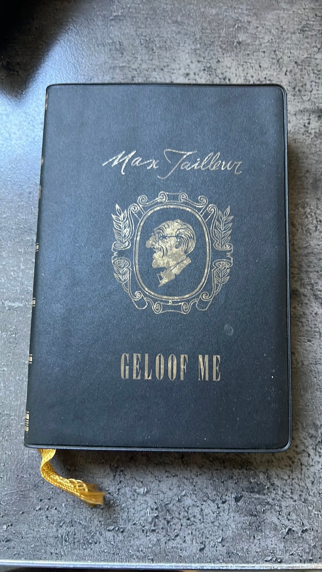 Geloof me - Max Tailleur 1972, Ophalen of Verzenden, Gelezen, Moppen