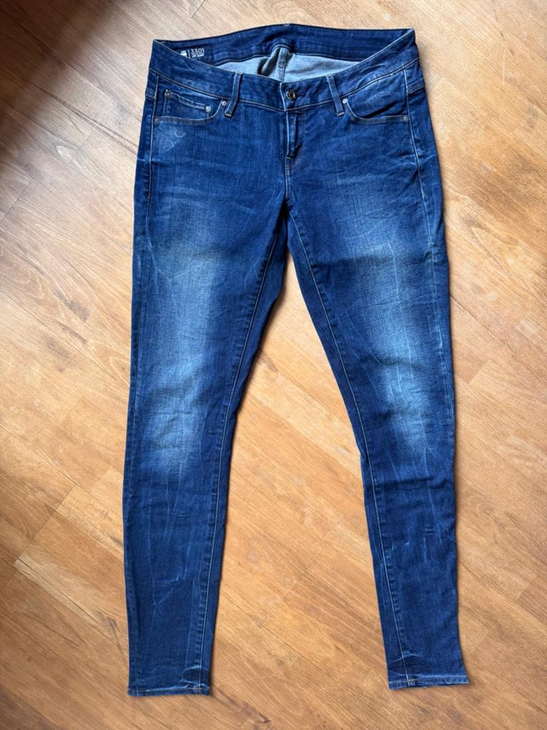 G-Star 3301 low skinny jeans 31/32, Kleding | Dames, Spijkerbroeken en Jeans, Ophalen of Verzenden, Zo goed als nieuw, Blauw, W30 - W32 (confectie 38/40)