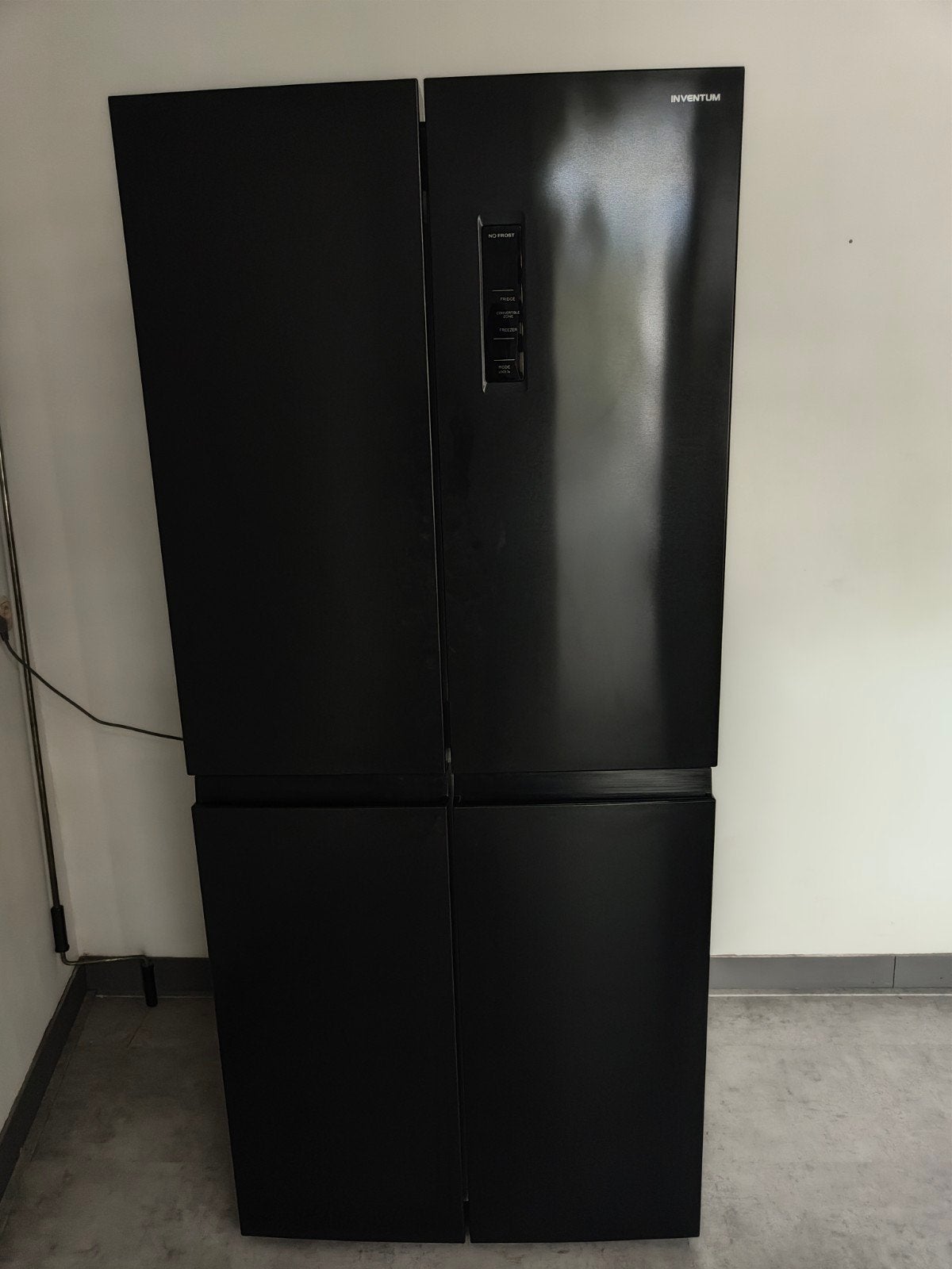 Inventum SKV4180B Amerikaanse koelkast