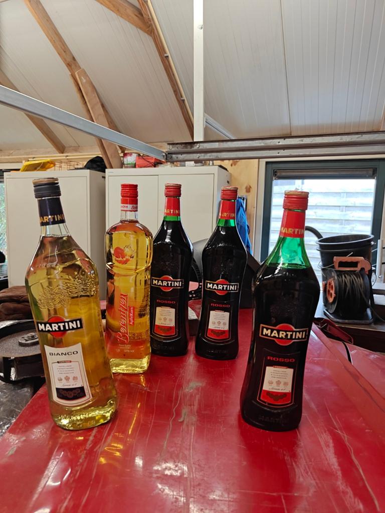 Apfelkorn martini flessen nieuw, Verzamelen, Ophalen of Verzenden, Nieuw, Frankrijk, Overige typen