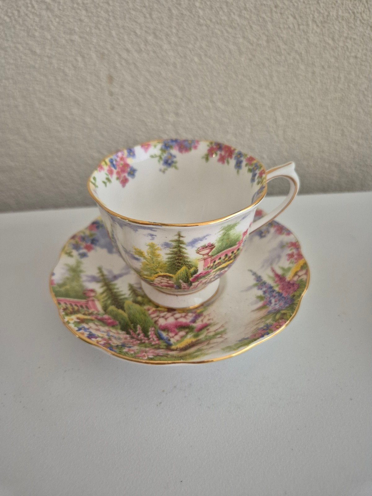 Royal Albert Bone China kop en schotel - British Rockery, Antiek en Kunst, Antiek | Servies los, Ophalen