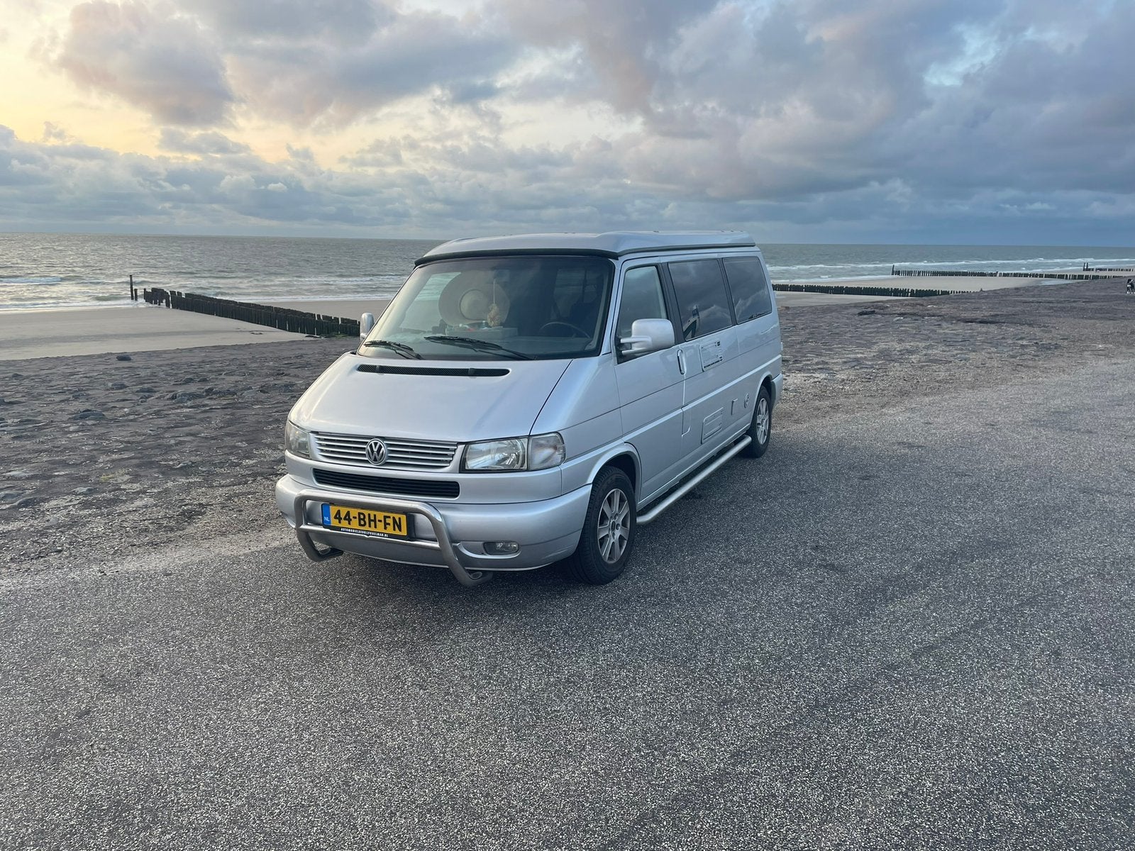 VW Transporter Caravelle 2.5TDI-102pk, Volkswagen, Particulier, 5 tot 6 meter, Tot en met 4