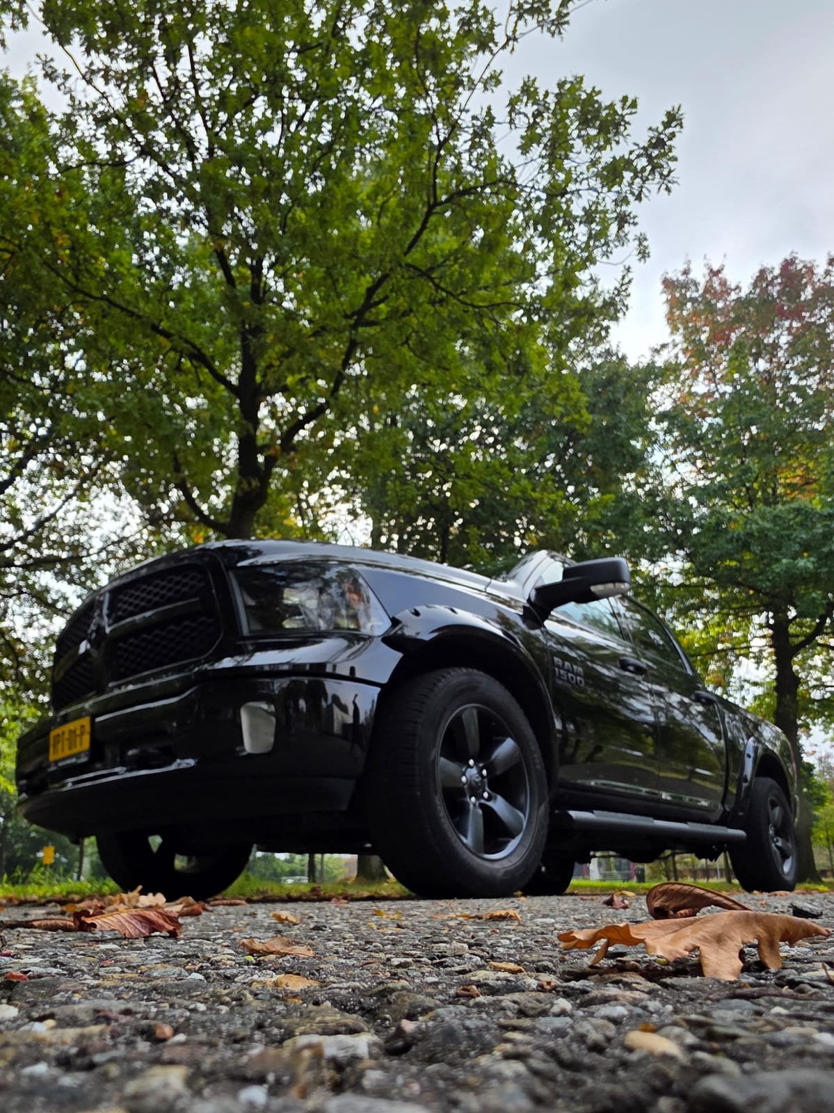 DODGE RAM 1500  2022 Zwart, Auto's, Bestelauto's, Geïmporteerd, Zwart, Ophalen