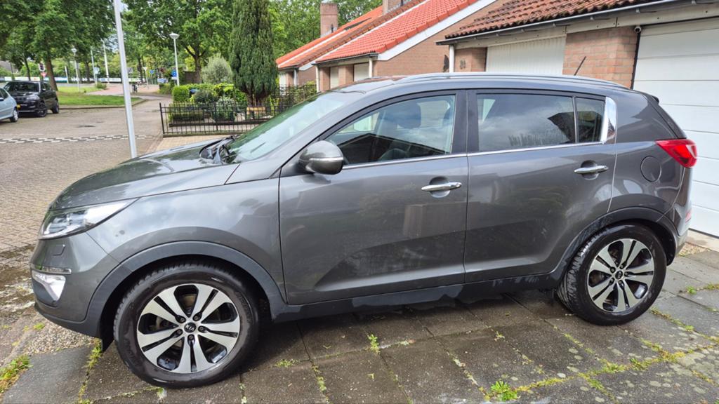 Kia Sportage 2.0 Cvvt 2WD 2010 Grijs, 1998 cc, Zwart, 4 cilinders, 163 pk