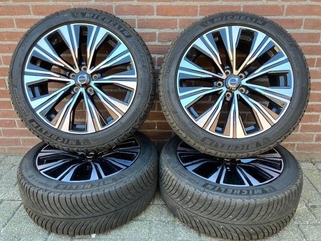 Winterset Volvo V60 | 18 inch Multi-Spoke met Michelin-Pilot, Auto-onderdelen, Banden en Velgen, Ophalen, 18 inch, Gebruikt, Banden en Velgen