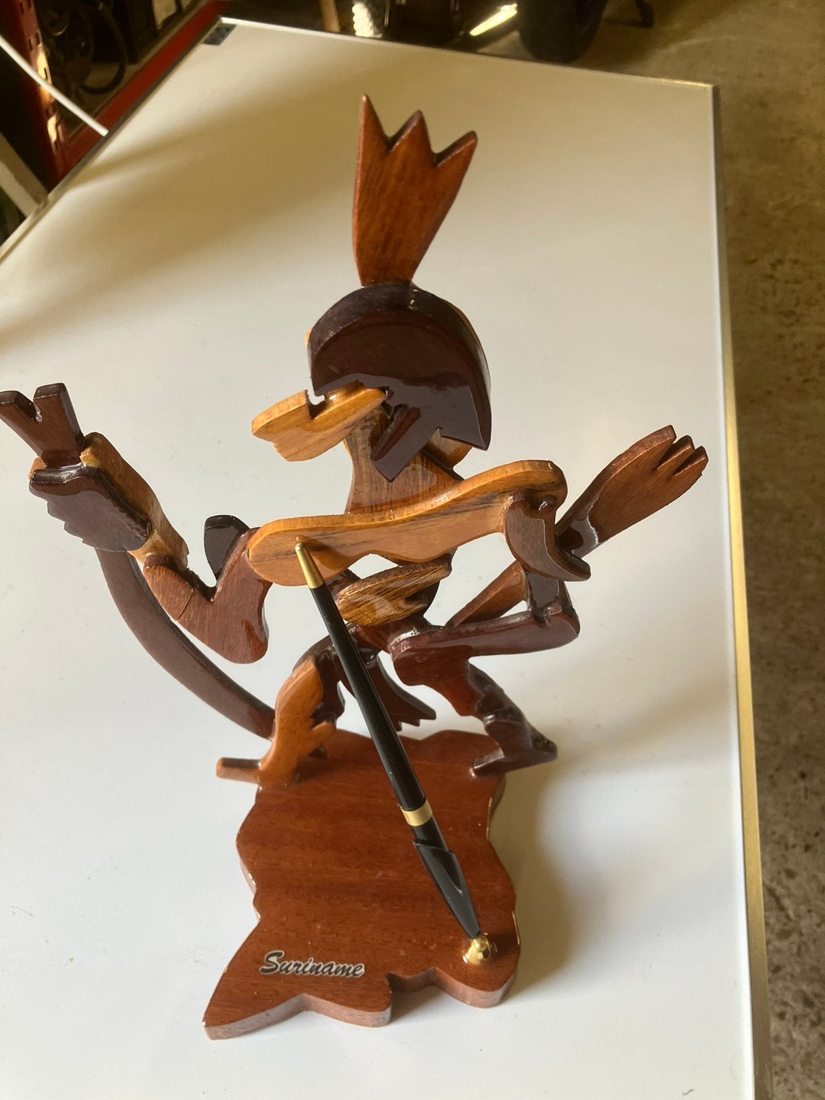 Kunst , komt uit Suriname, Antiek en Kunst, Kunst | Beelden en Houtsnijwerken, Ophalen of Verzenden