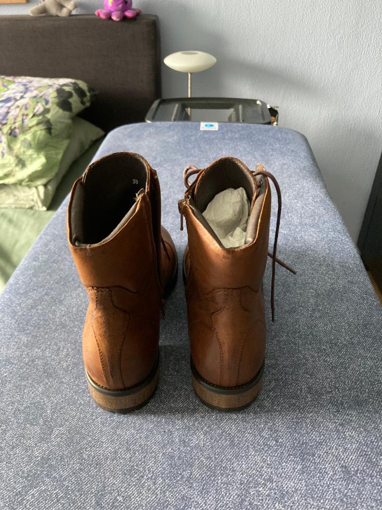 Damesschoenen, Kleding | Dames, Schoenen, Bruin, Lage of Enkellaarzen, Nieuw, Ophalen of Verzenden