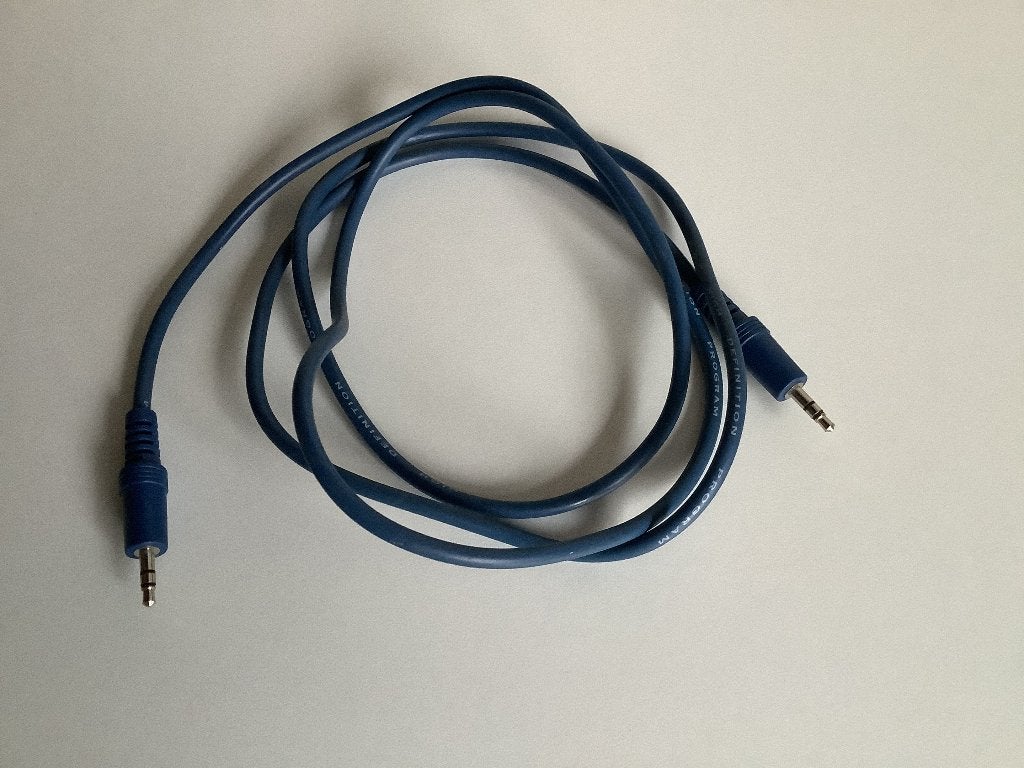 Audio kabel 1m, Ophalen of Verzenden, Zo goed als nieuw, Minder dan 2 meter, Overige kabels
