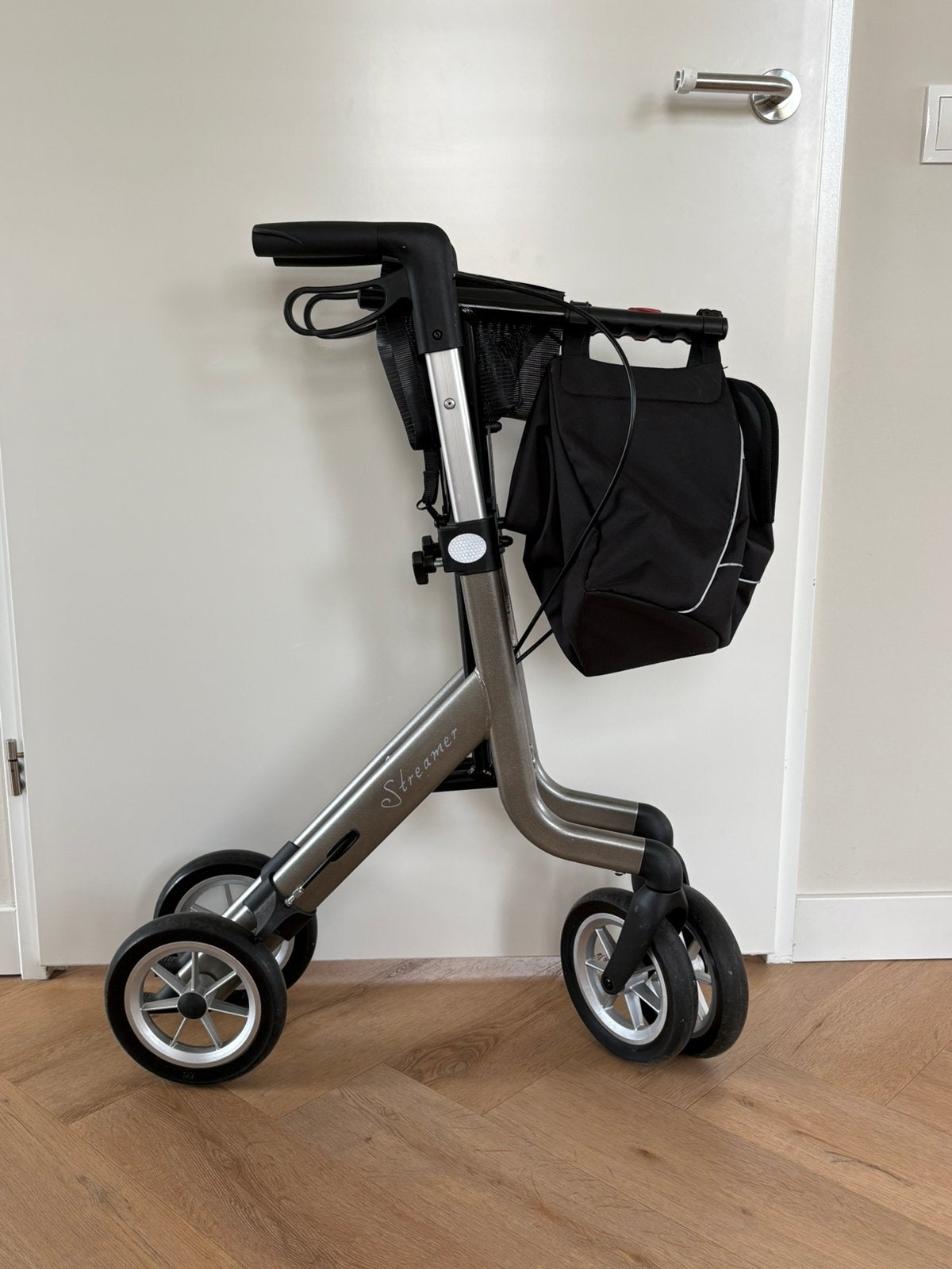 Rollator Rehasense Streamer *zgan*, Ophalen, Lichtgewicht, Zo goed als nieuw