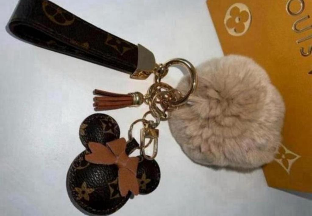 Louis Vuitton Sleutelhanger, Ophalen of Verzenden, Zo goed als nieuw