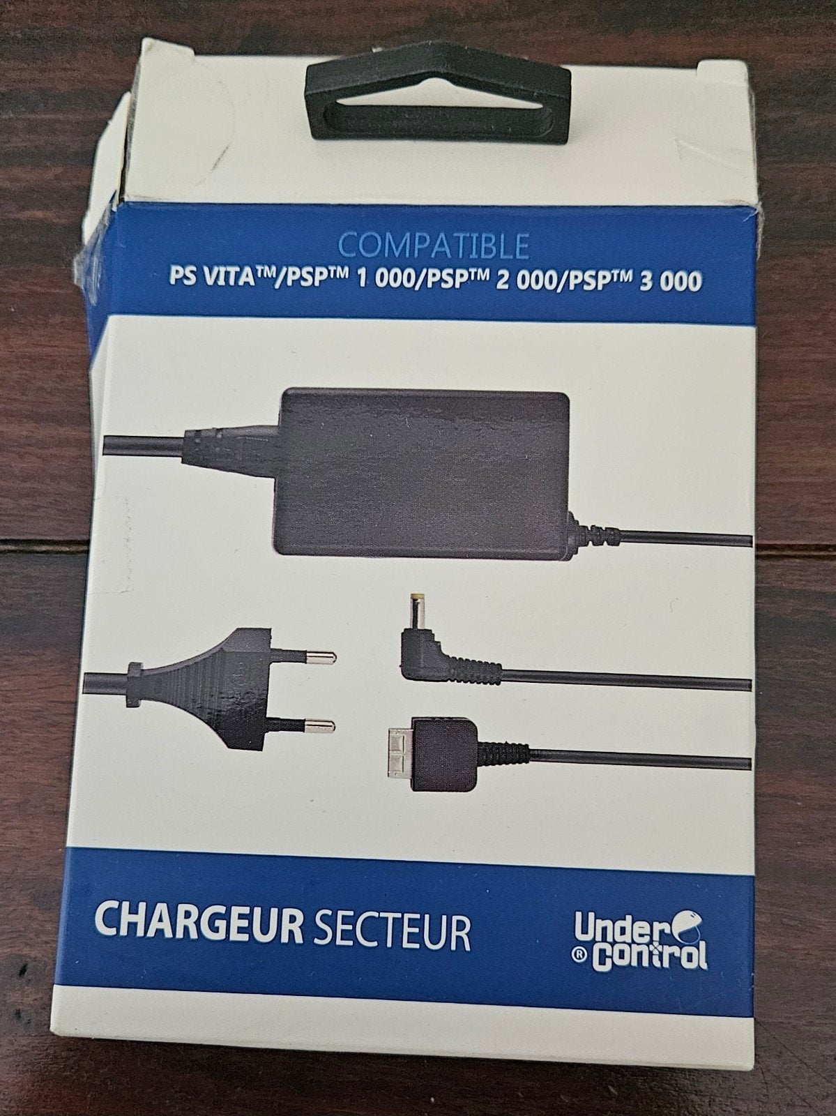 Oplader voor PS Vita / PSP 1000/2000/3000 - Under Control, Ophalen of Verzenden, Nieuw, Voeding, Oplader of Kabel, PlayStation 3