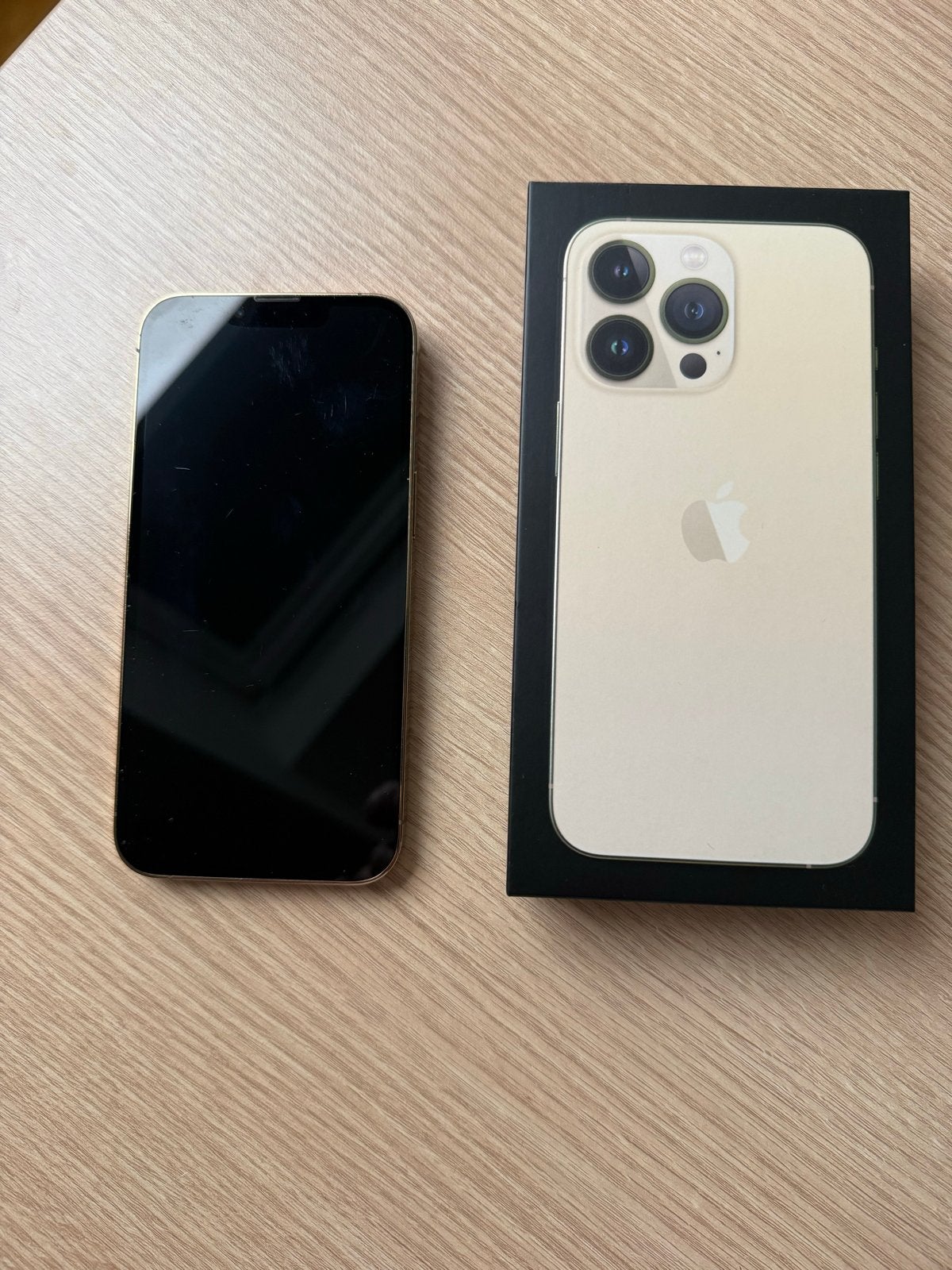 iPhone 13 Pro 256GB Goud, Telecommunicatie, Mobiele telefoons | Apple iPhone, Gebruikt, 87 %, IPhone 13 Pro, Zonder simlock