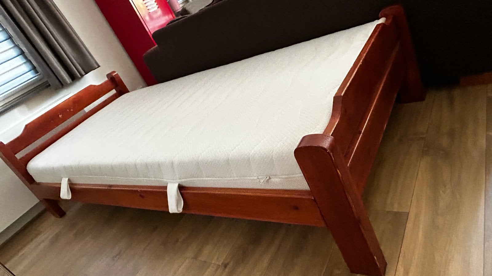 Eenpersoonsbed 200x90 van hout met lattenbodem, Ophalen, Gebruikt, 90 cm, Eenpersoons