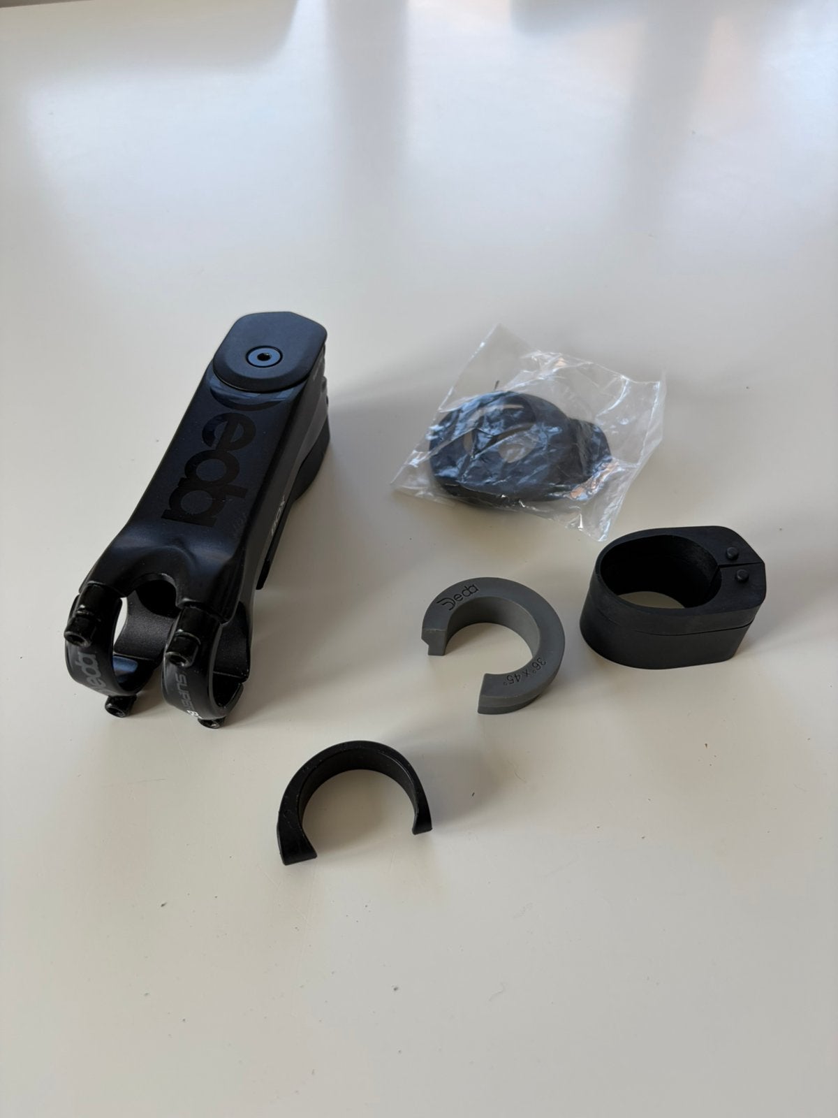 Deda superbox 100mm, Fietsen en Brommers, Fietsonderdelen, Ophalen of Verzenden, Zo goed als nieuw