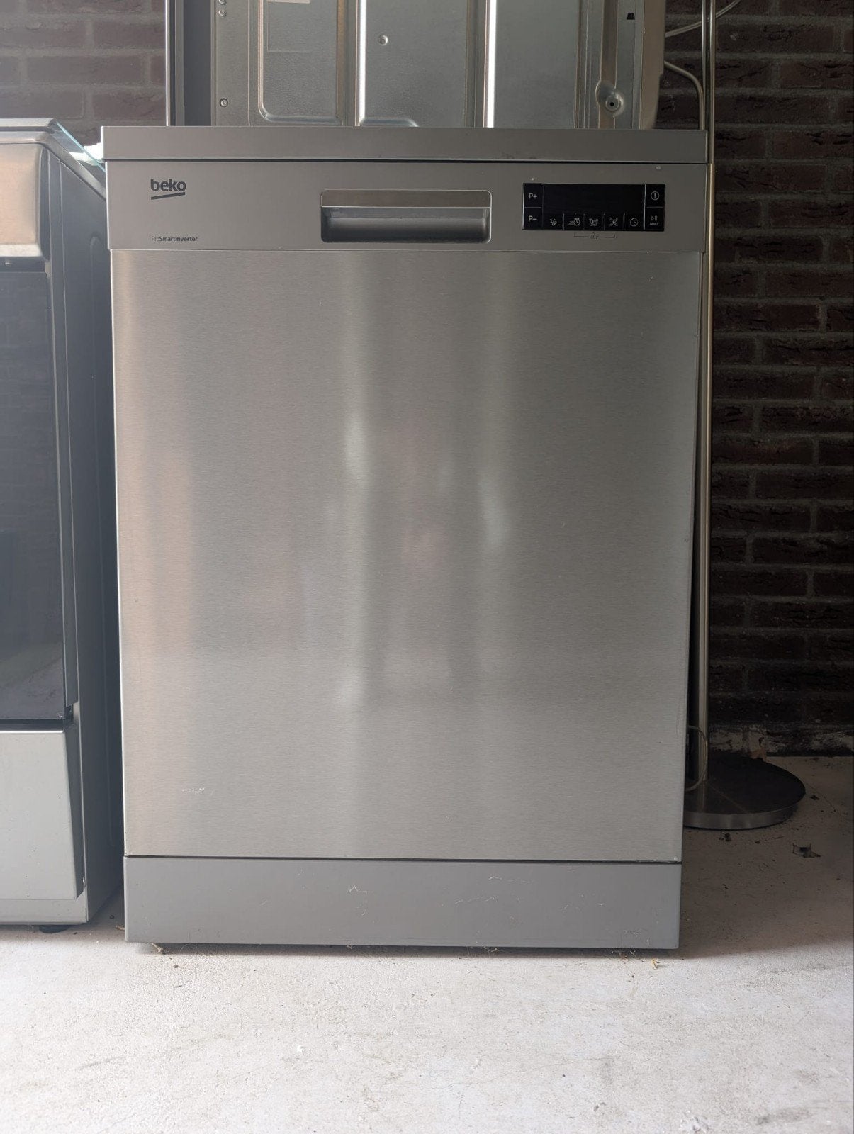 Vaatwasmachine Beko DFN26320x2mm, Witgoed en Apparatuur, Vaatwasmachines, Ophalen, Gebruikt, Minder dan 10 liter, 85 tot 90 cm