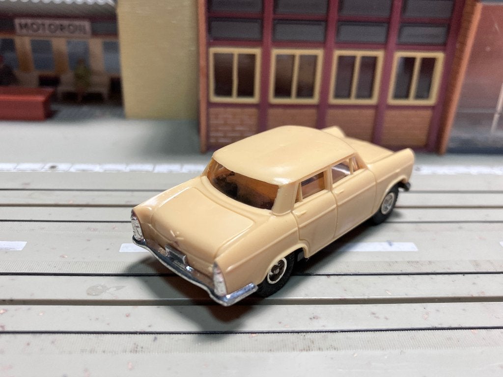 Faller AMS Fiat 1800B nieuw met blokmotor B4, Ophalen of Verzenden, Nieuw, Elektrisch, Overige merken