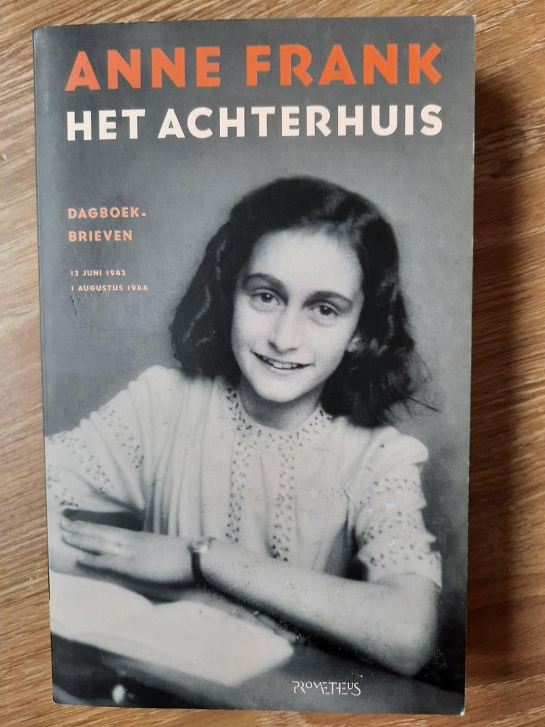 Anne Frank - Het Achterhuis (Paperback), Overige, Ophalen of Verzenden, Zo goed als nieuw, Anne Frank