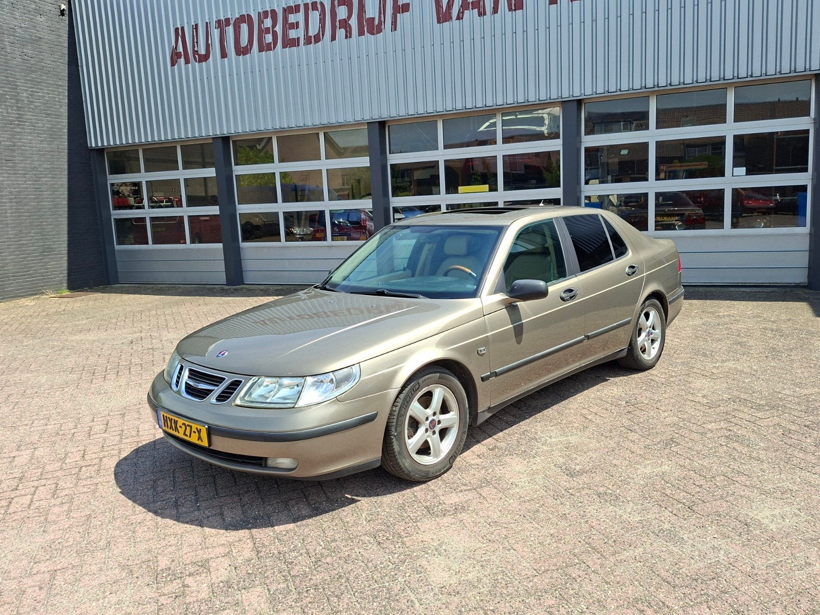 Saab 2003 automaat, Auto's, Saab, Beige, 4 cilinders, Beige, Leder