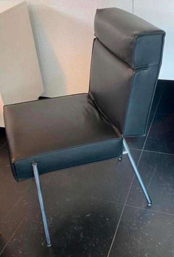 1x Design on Stock Masq (eetkamer) stoel - Zwart leer, Huis en Inrichting, Stoelen, Zo goed als nieuw, Eén, Leer, Zwart, Ophalen