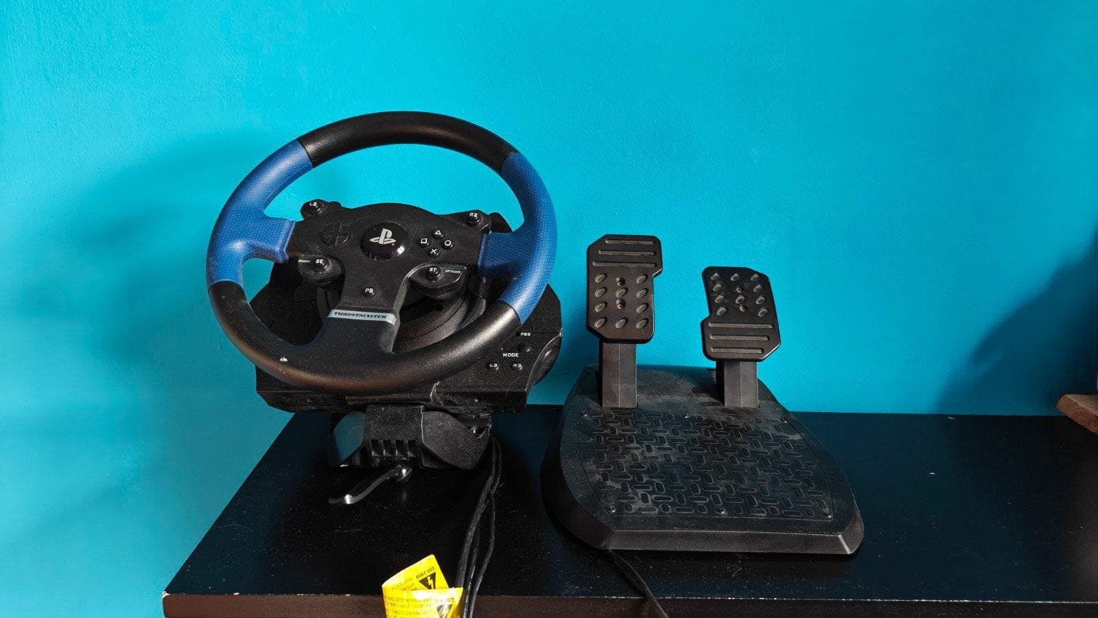 Thrustmaster T150 racestuur met pedalen, Ophalen of Verzenden, Gebruikt, Stuur of Pedalen, PlayStation 4