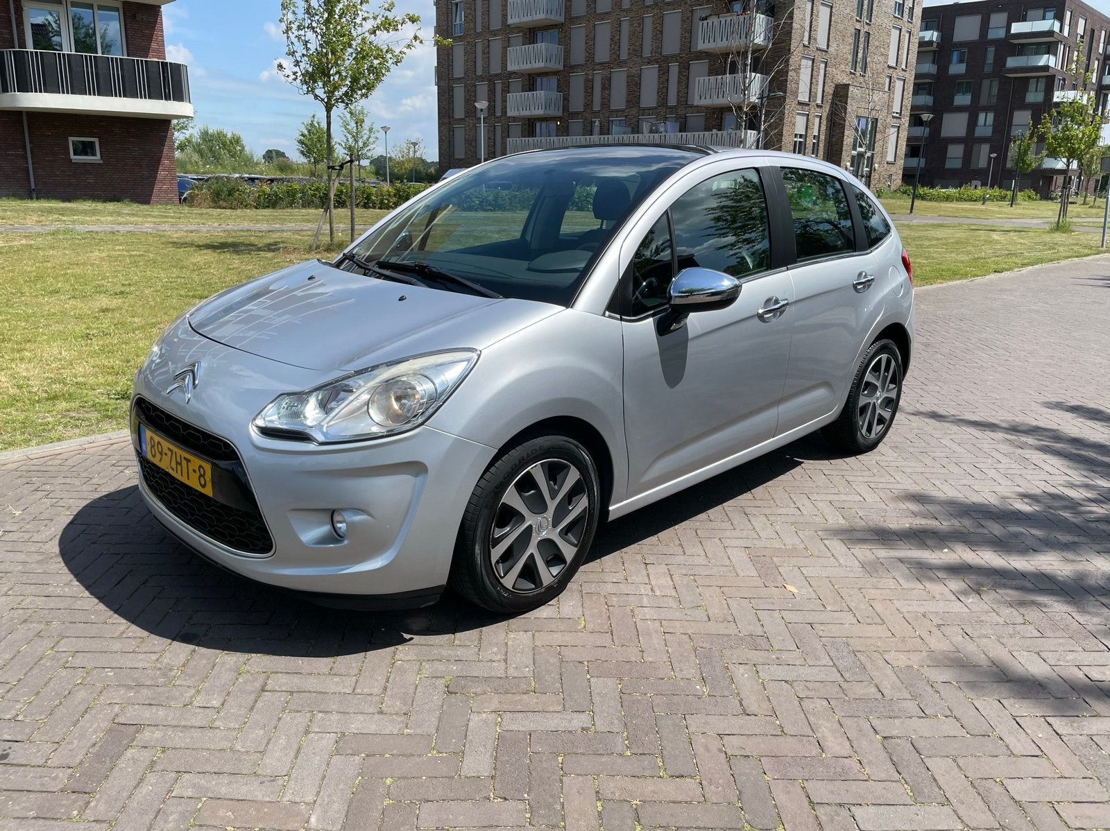 Citroën C3 1.2 VTI 60KW/82PK 2012 Grijs, Voorwielaandrijving, 40 €/maand, Zwart, 1199 cc