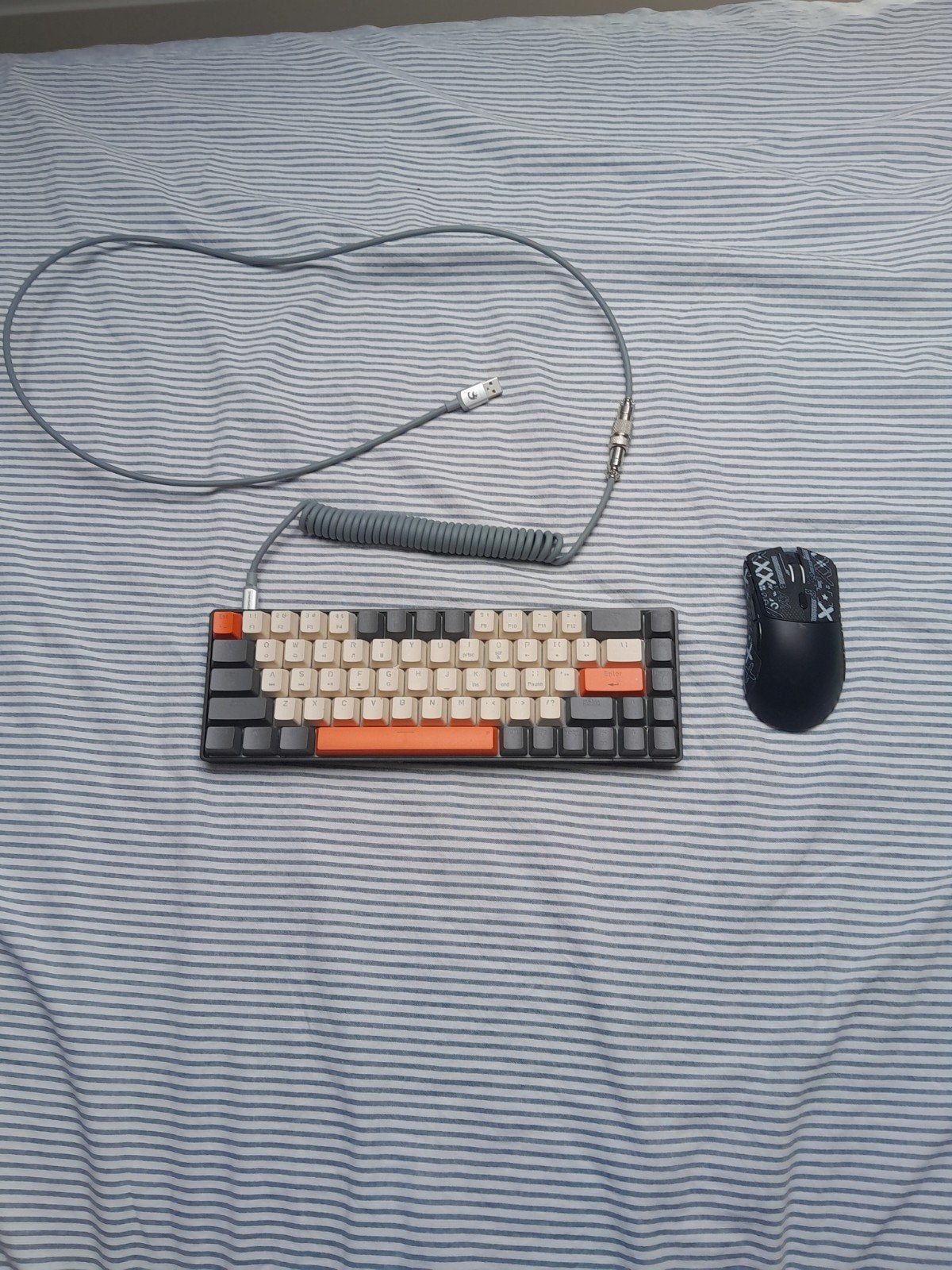 Gaming toetsenbord (Ziyoulang) en muis (Attack Shark), Toetsenbord en muis-set, Zo goed als nieuw, Qwerty, Bedraad