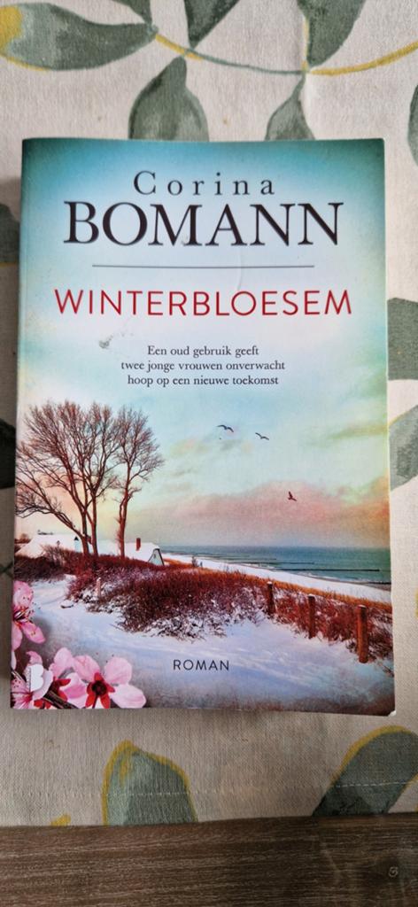 Corina Bomann - Winterbloesem (Roman), Ophalen of Verzenden, Zo goed als nieuw, Corina Bomann, Europa overig