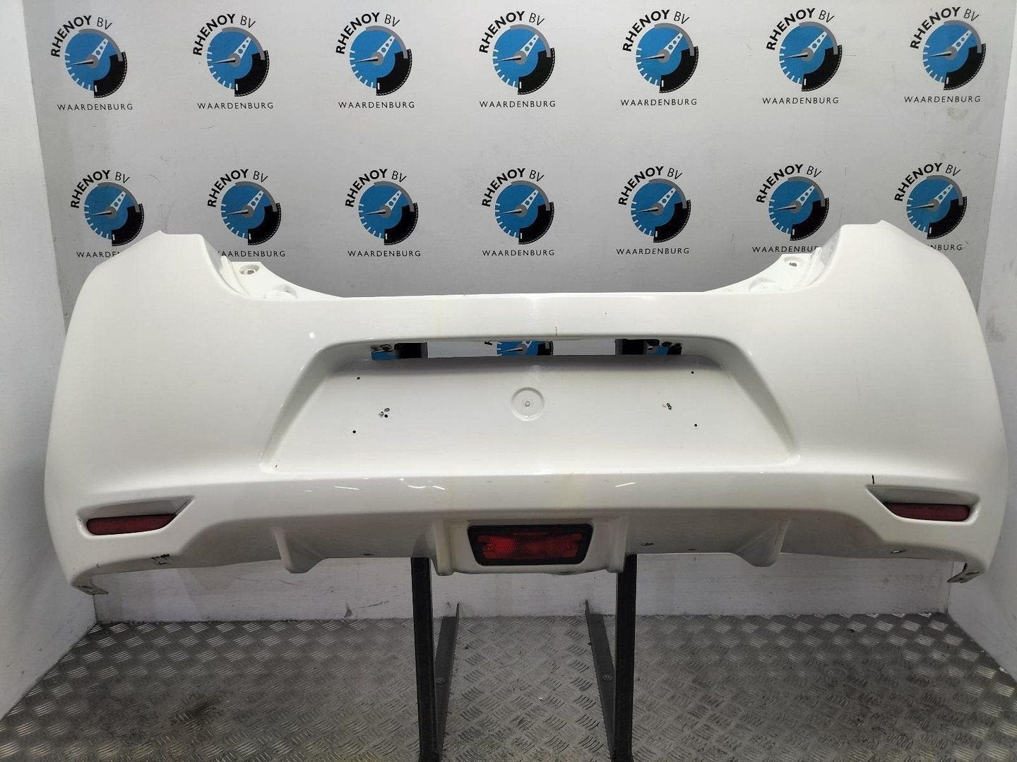 NISSAN LEAF ZE0E Acenta 24 kWh BUMPER ACHTER 2016, Gebruikt, Ophalen of Verzenden, Achter, Bumper