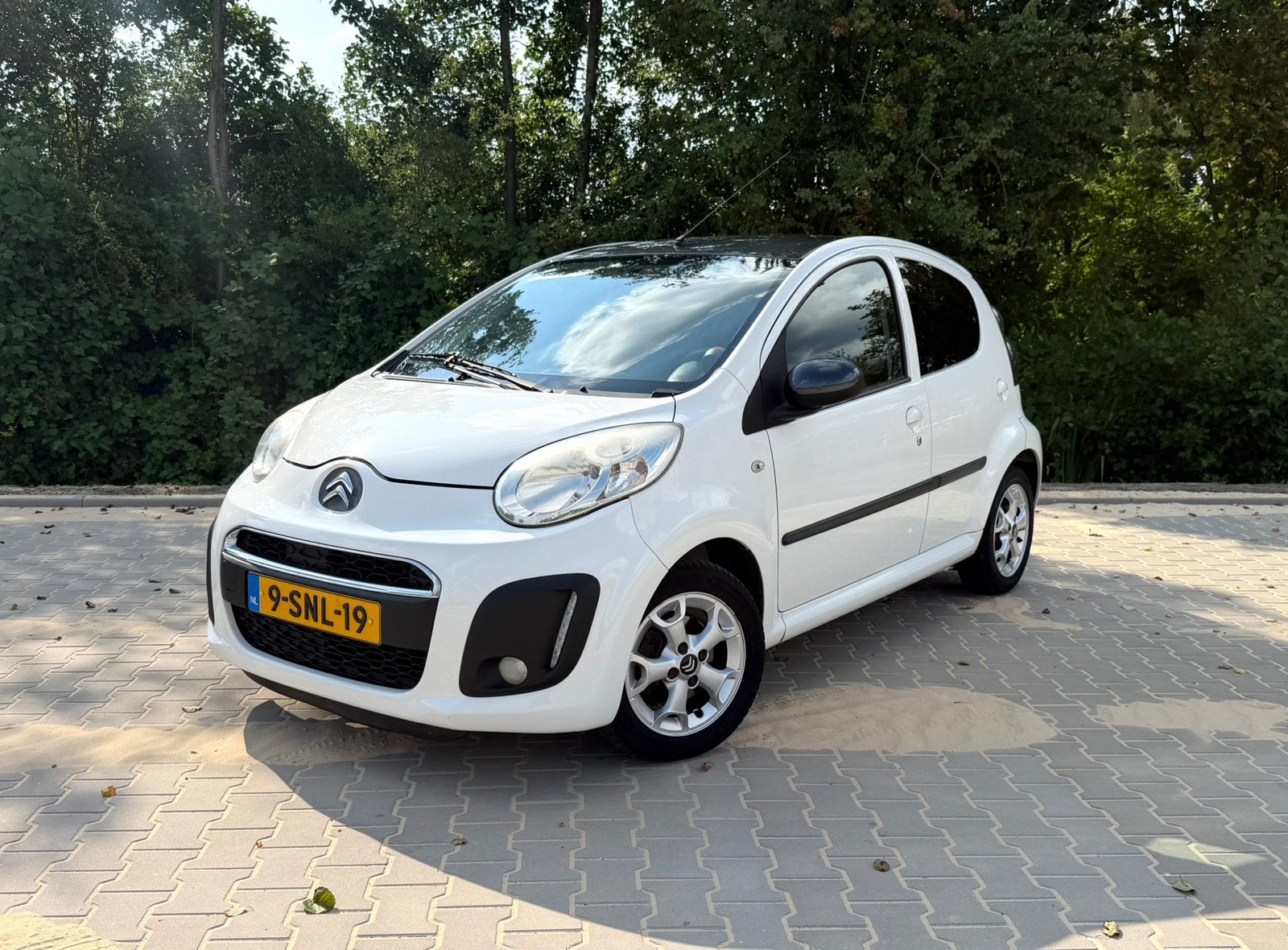 Citroën C1 1.0 Bi-Ton editon 2013, Auto's, Citroën, Particulier, C1, Benzine, A, Hatchback, Handgeschakeld, Origineel Nederlands