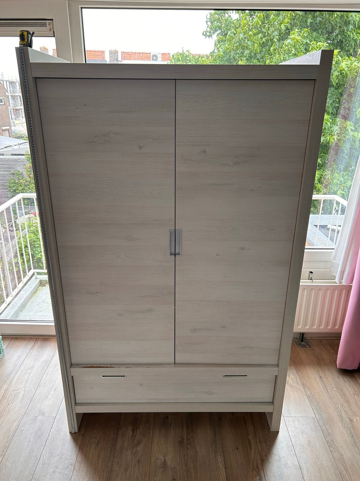 Kledingkast met lades en hangruimte - Gebruikt, Huis en Inrichting, Ophalen, Gebruikt, 100 tot 150 cm, Met lade(s)