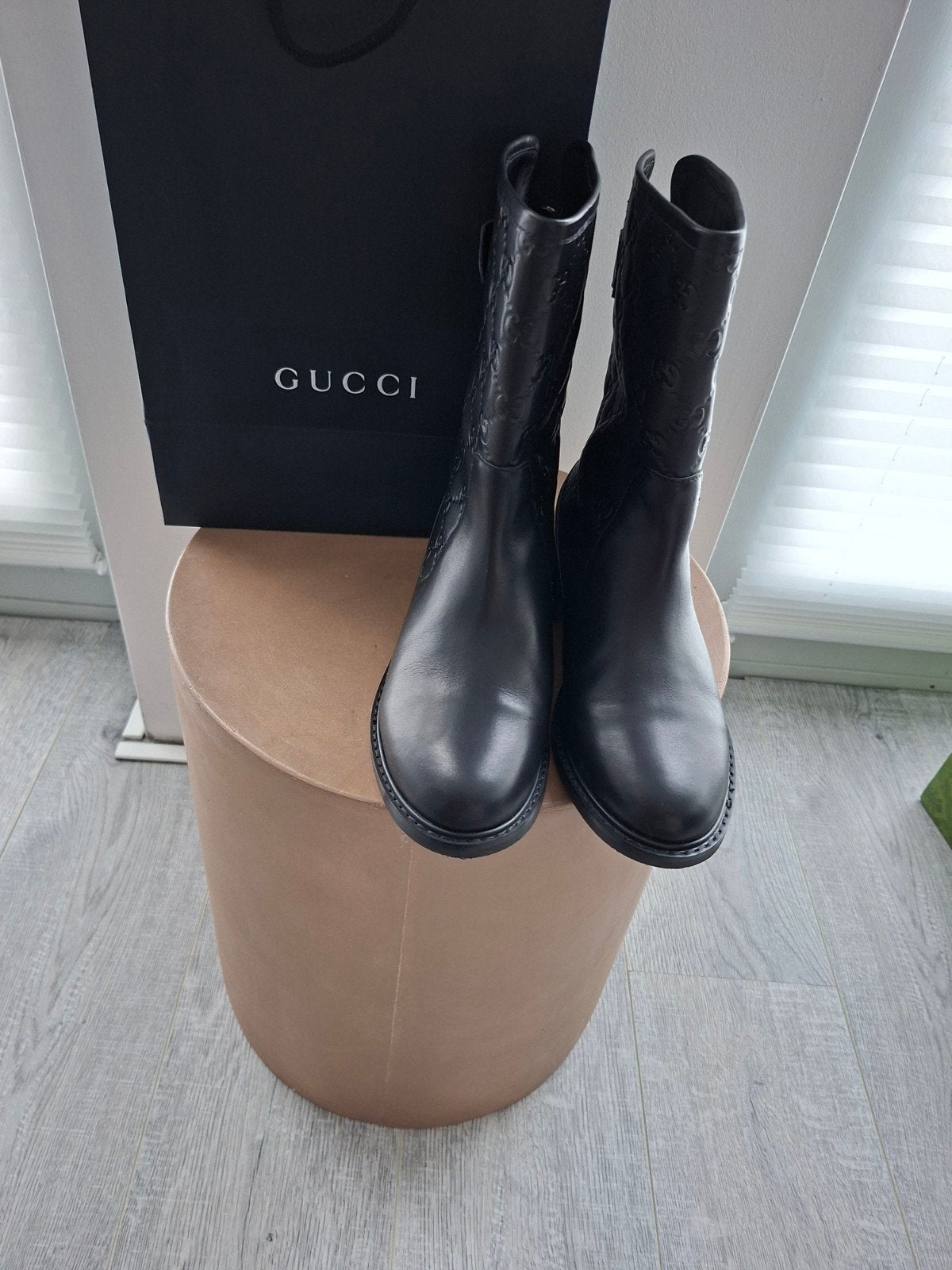 gucci laars maat 37 leer, Ophalen of Verzenden, Zwart, Hoge laarzen