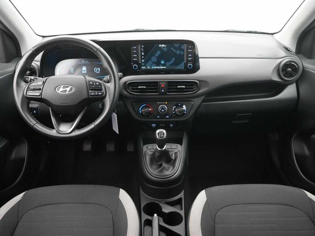 Hyundai i10 1.0 Comfort Smart 5-zits | Sportvelgen | Private, Auto's, Keurmerk '100% Onderhouden', 12 maanden, Stof, Gebruikt