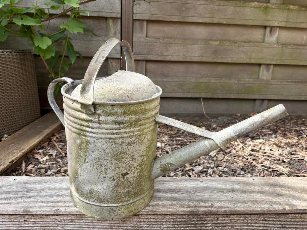 Zinken Gieter 10 liter, Tuin en Terras, Gieters, Ophalen of Verzenden, Gebruikt, Overige materialen
