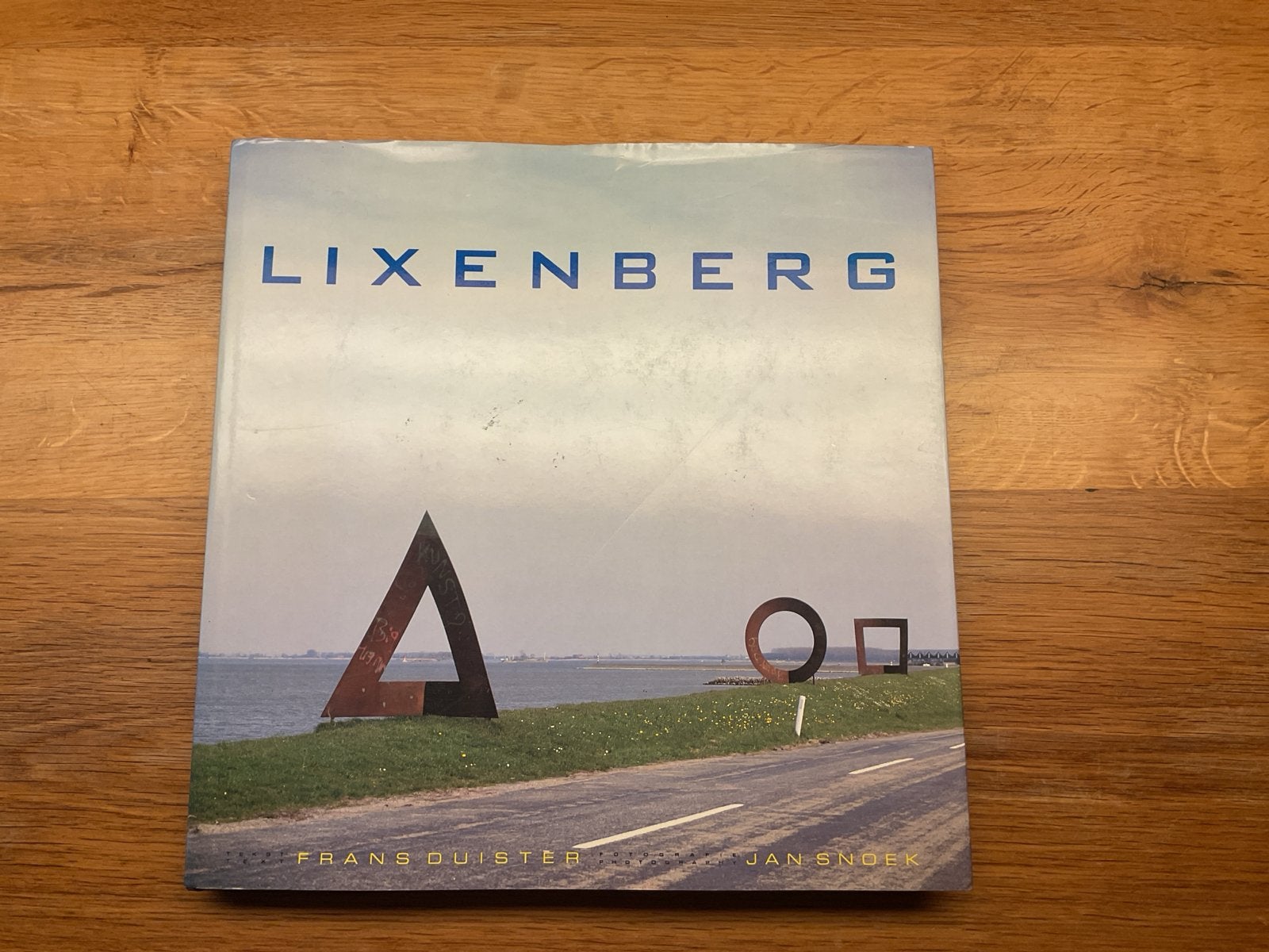 Lixenberg - Kunstboek met sculpturen en landschap, Ophalen of Verzenden, Zo goed als nieuw, Nederland