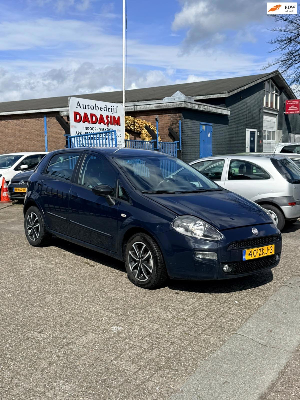 Fiat Punto Evo * KORTING * + *APK* 0.9 TwinAir Easy, Auto's, Voorwielaandrijving, Gebruikt, Zwart, 49 €/maand