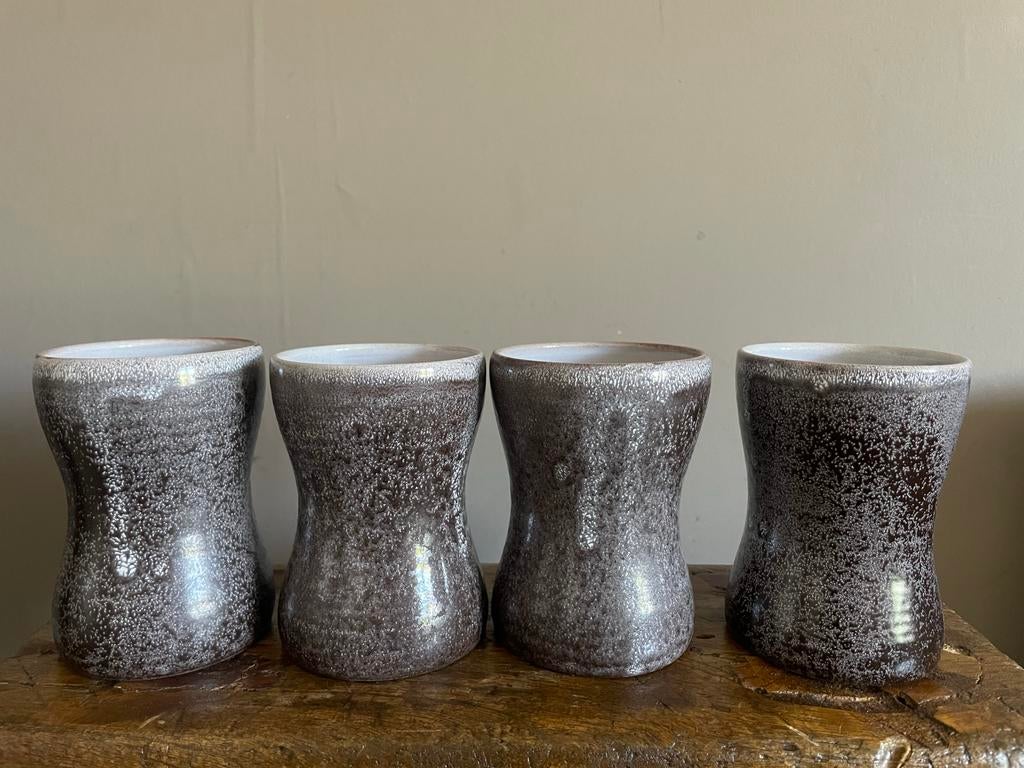 Set van 4 handgemaakte keramiek bekers terra Milsbeek, Ophalen of Verzenden