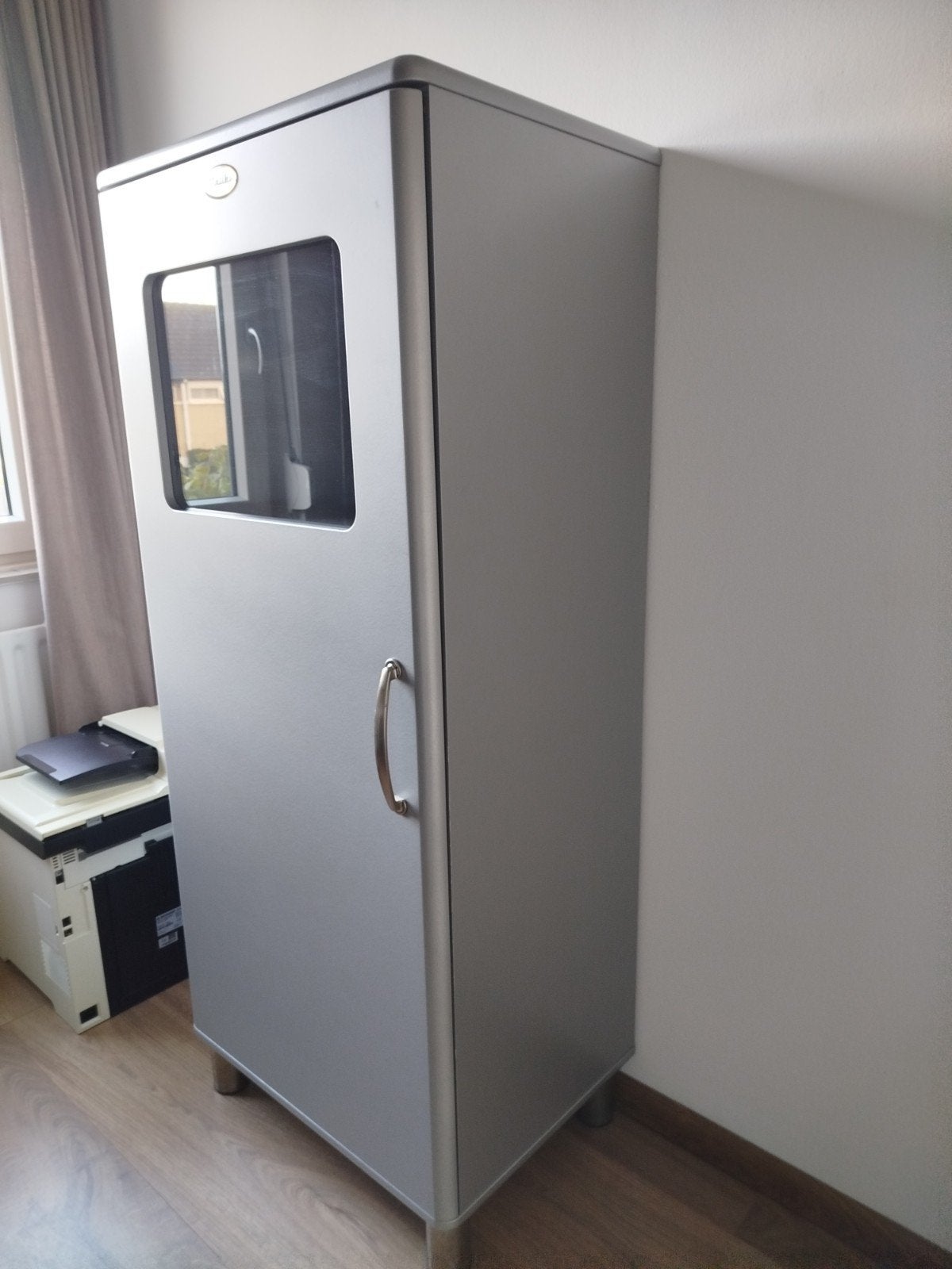 Tenzo Malibu Vitrinekast (Model 5111) Rutger Andersson, Ophalen, 100 tot 150 cm, Overige houtsoorten, 50 tot 100 cm