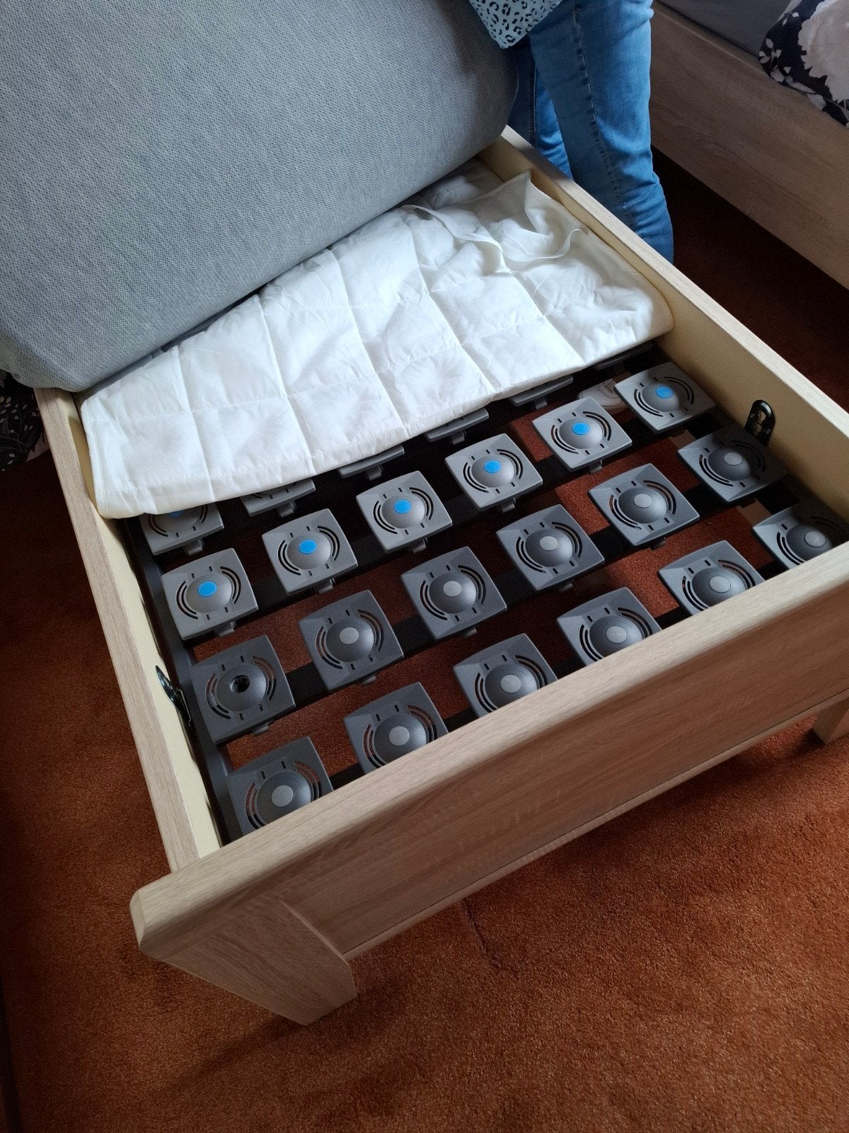 2-1persoonsbedden te koop, Ophalen, Zo goed als nieuw