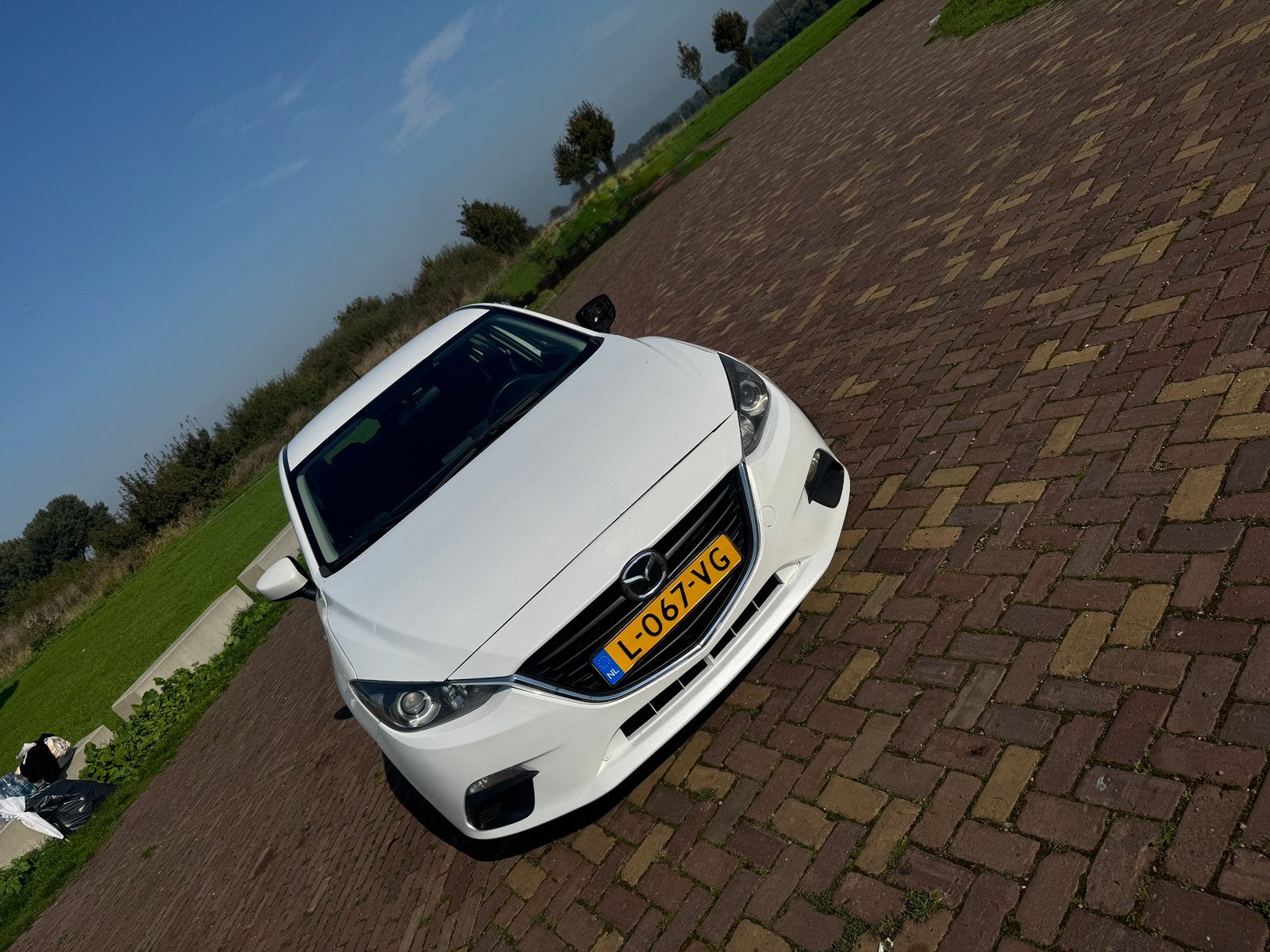 Mazda 3 SkyActiv 2.0 Automaat – 150 pk – 2015, Auto's, Automaat, Wit, 14 km/l, 1175 kg