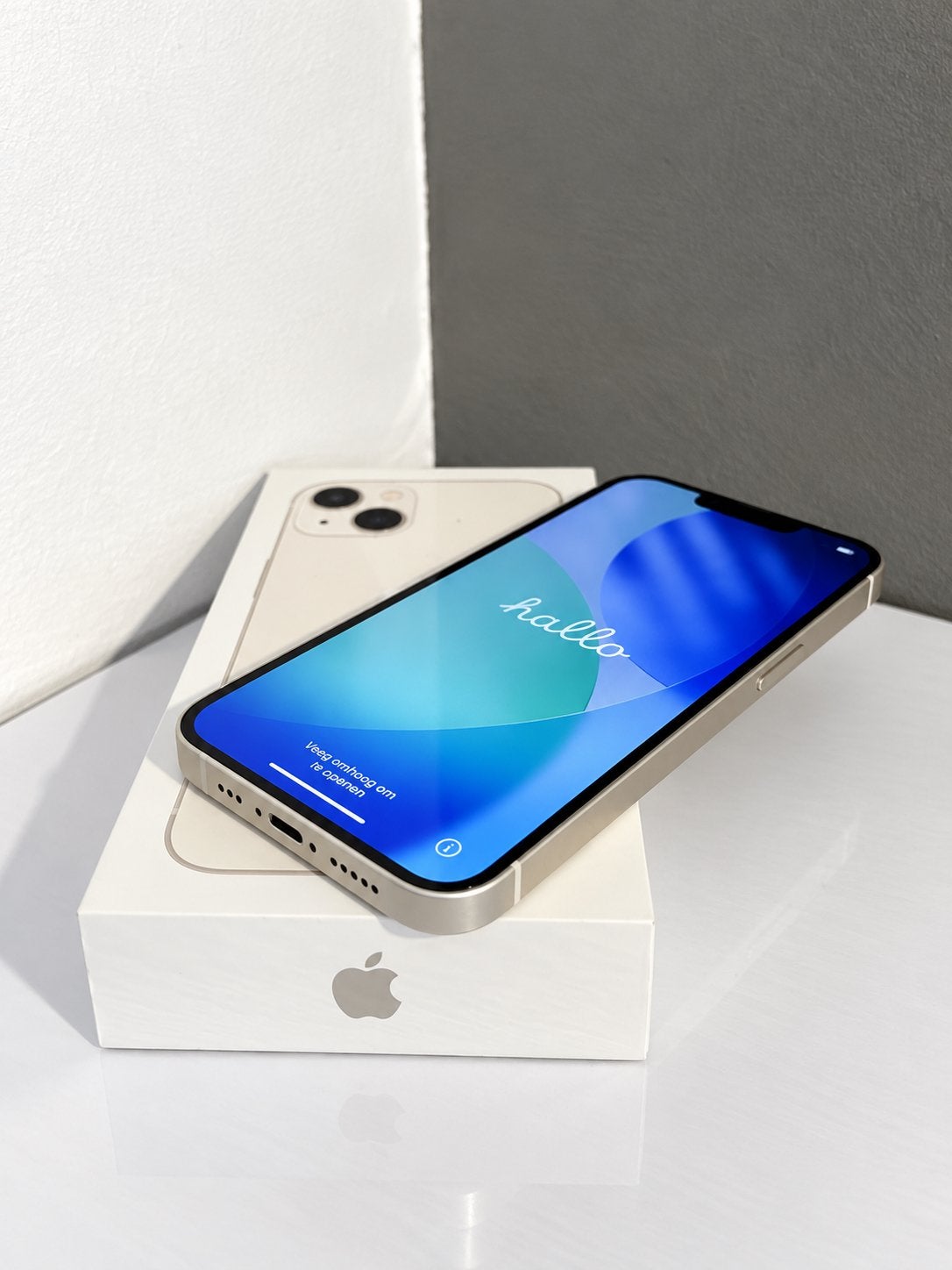 Iphone 13 wit - 85%🔋 - GLOEDNIEUW!