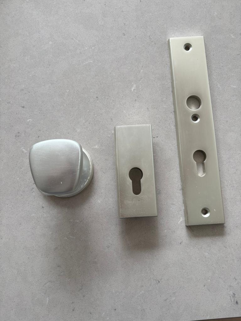 Veiligheidsbeslag knop/kruk combinatie, Ophalen, Gebruikt, Klink of Kruk