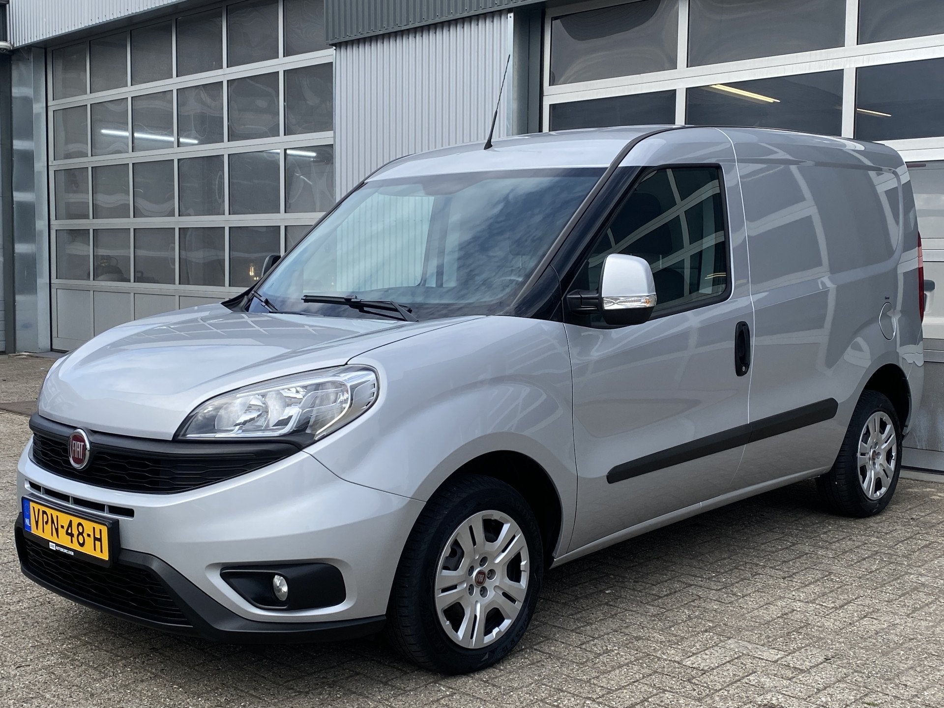 Fiat Doblò Cargo 1.3 MJ L1H1 SX Btw en Bpm vrij Airco Cruis, Voorwielaandrijving, Euro 5, Stof, Gebruikt