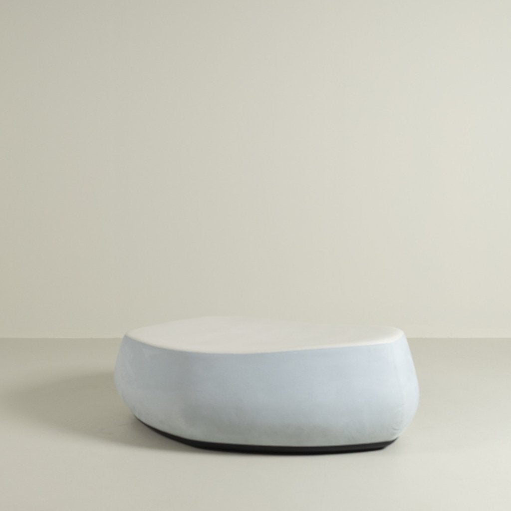 Moroso Fjord Poef Wit/Ijsblauw Leer/Stof, Moroso, Zo goed als nieuw, Niet ingevuld, Niet ingevuld