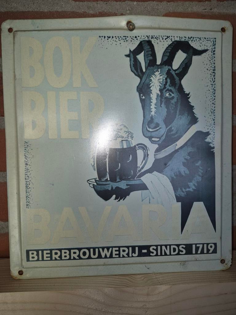 Bavaria borden Bavaria vintage bierkratje, Ophalen, Zo goed als nieuw, Reclamebord